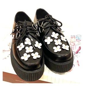 TUKS Creepers